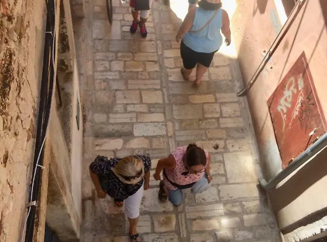 The Mint Gasthuis 3*